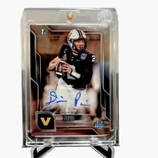 2025 Bowman University Chrome Chrome Prospect Autographs Diego Pavia #BCA-DPA card