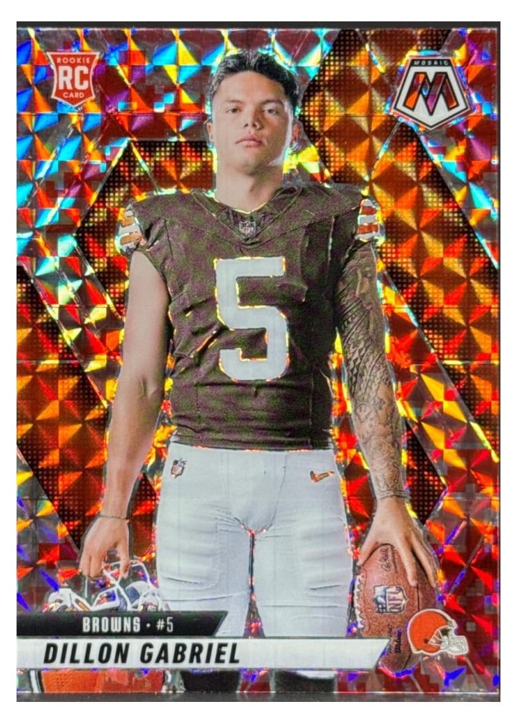 2025 Panini Mosaic Base Set Dillon Gabriel Camo Pink #277 card