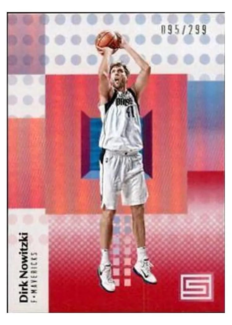 2017 Panini Status Dirk Nowitzki #4 card