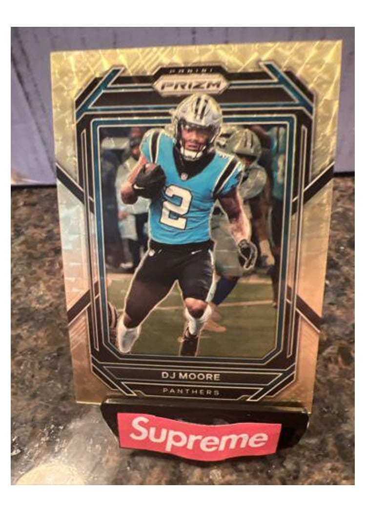2022 Panini Prizm Base Set DJ Moore #41 card
