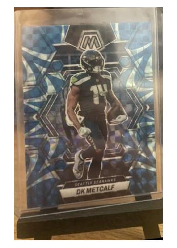 2023 Panini Mosaic Base Set DK Metcalf #222 card