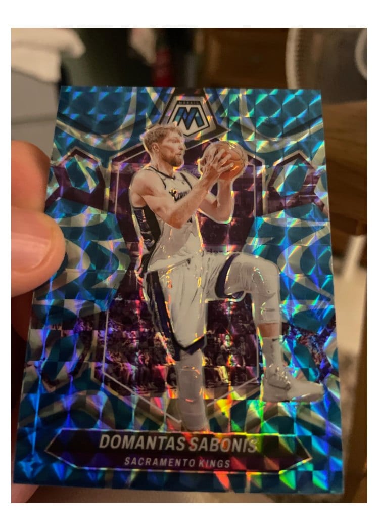 2023-24 Panini Mosaic Base Set Domantas Sabonis #76 card