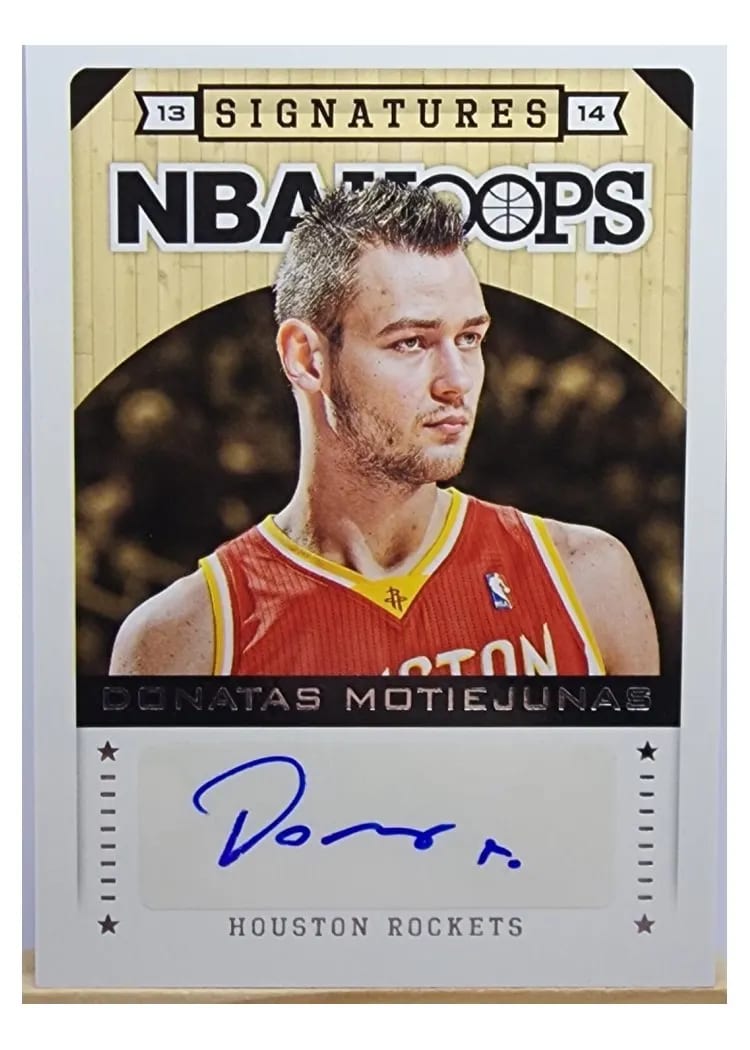 2013 Panini Hoops Signatures Donatas Motiejunas #8 card