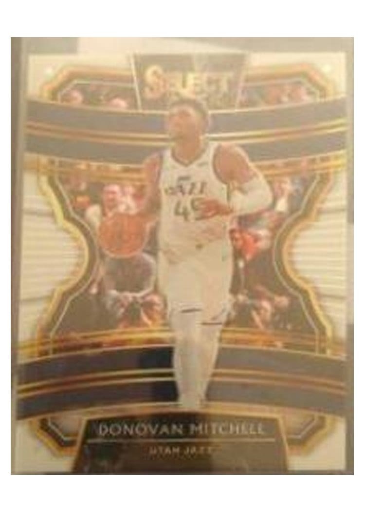 2019-20 Panini Select Base Set Donovan Mitchell #90 card