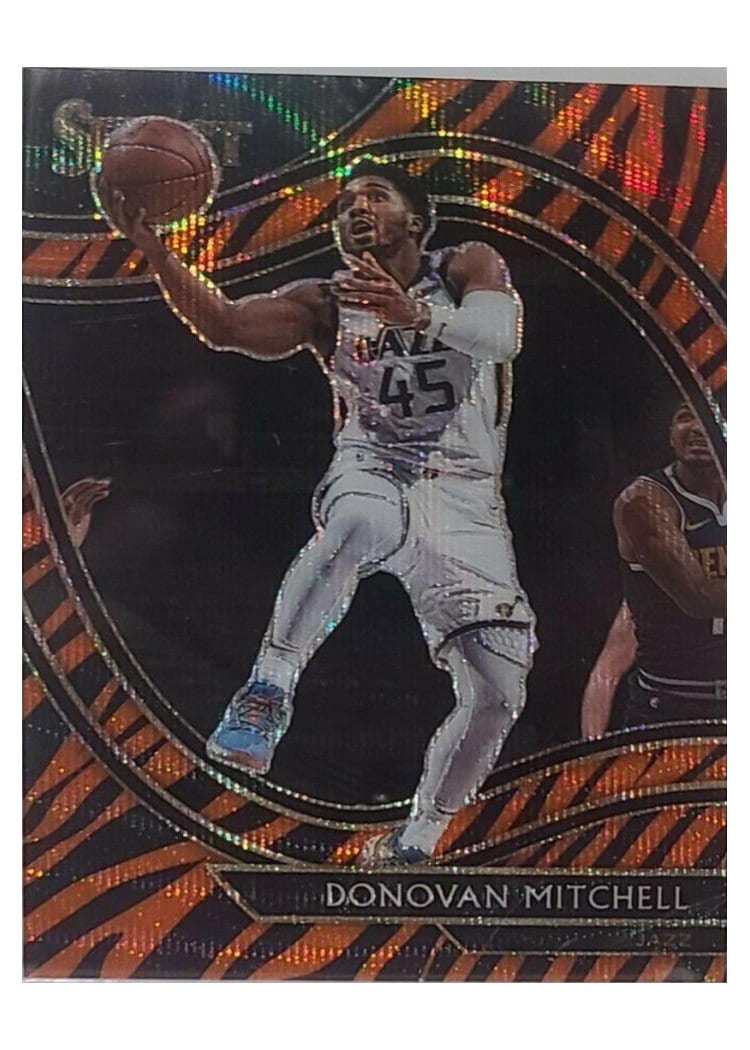 2020-21 Panini Select Base Set Donovan Mitchell #218 card