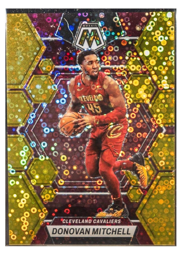 2022-23 Panini Mosaic Base Set Donovan Mitchell Fast Break Gold #5 card