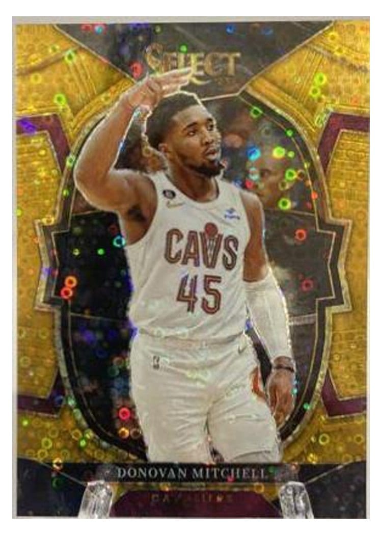 2022-23 Panini Select Base Set Donovan Mitchell #31 card