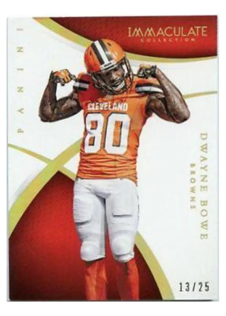 2015 Panini Immaculate Dwayne Bowe Gold #19 card
