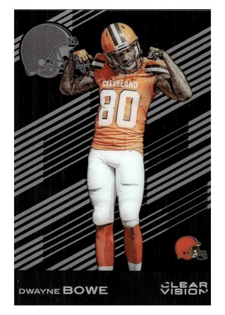 2015 Panini Spectra Dwayne Bowe #41 card