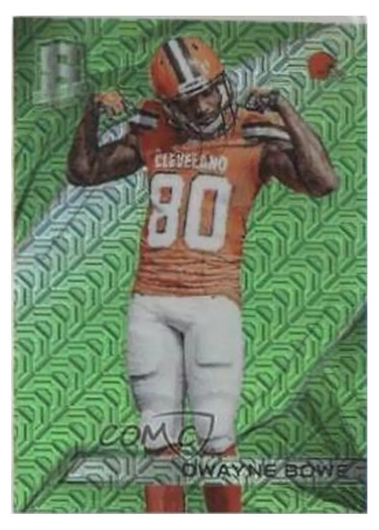 2015 Panini Spectra Dwayne Bowe Neon Green #41 card