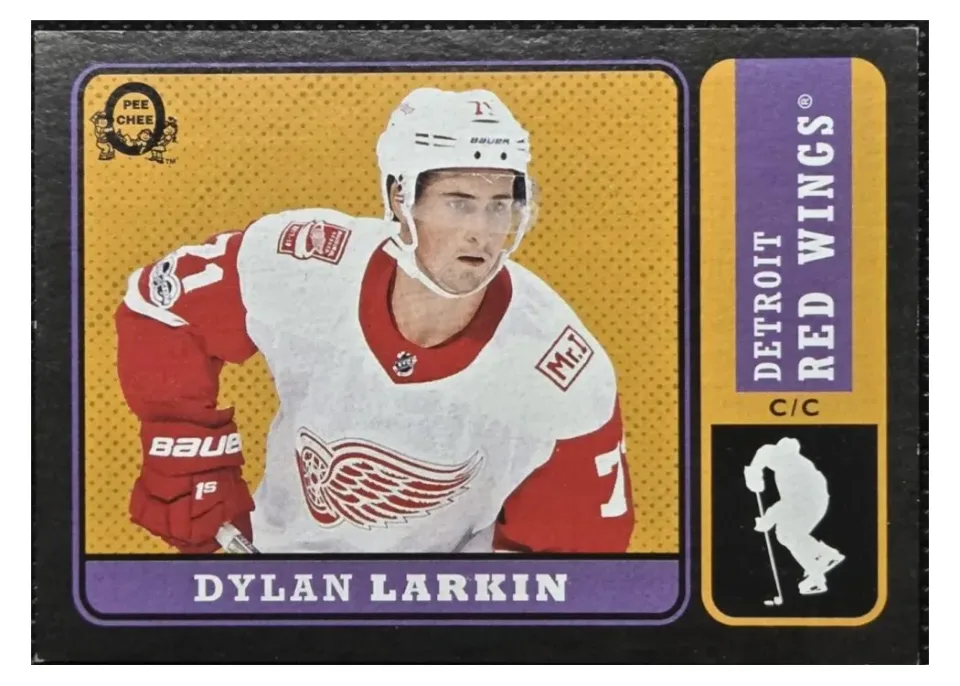 2018 O-Pee-Chee Dylan Larkin #6 card