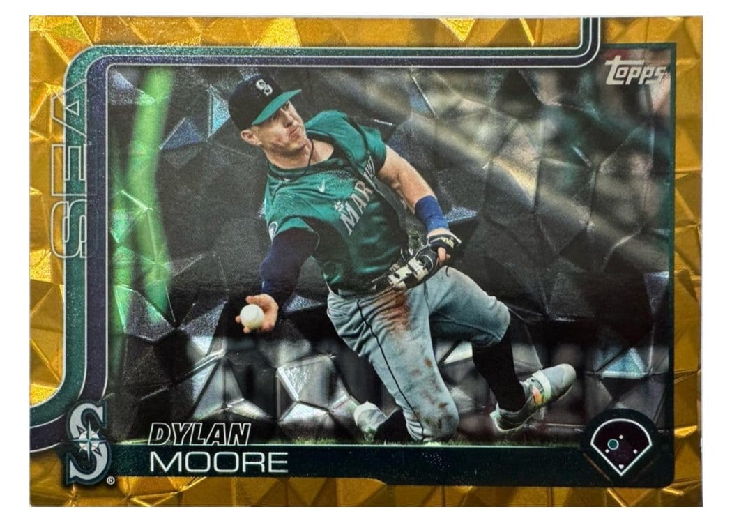 2025 Topps Base Set Dylan Moore #105 card