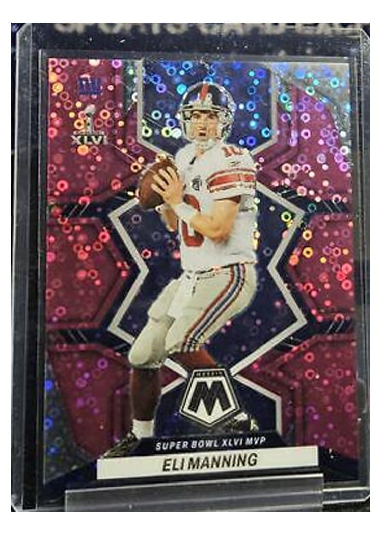 2022 Panini Mosaic Base Set Eli Manning #300 card