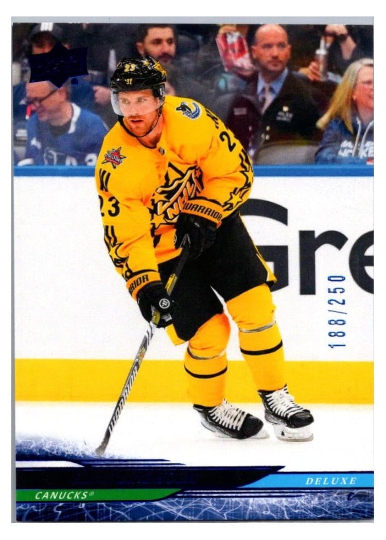 2024-25 Upper Deck Base Set Elias Lindholm #686 card