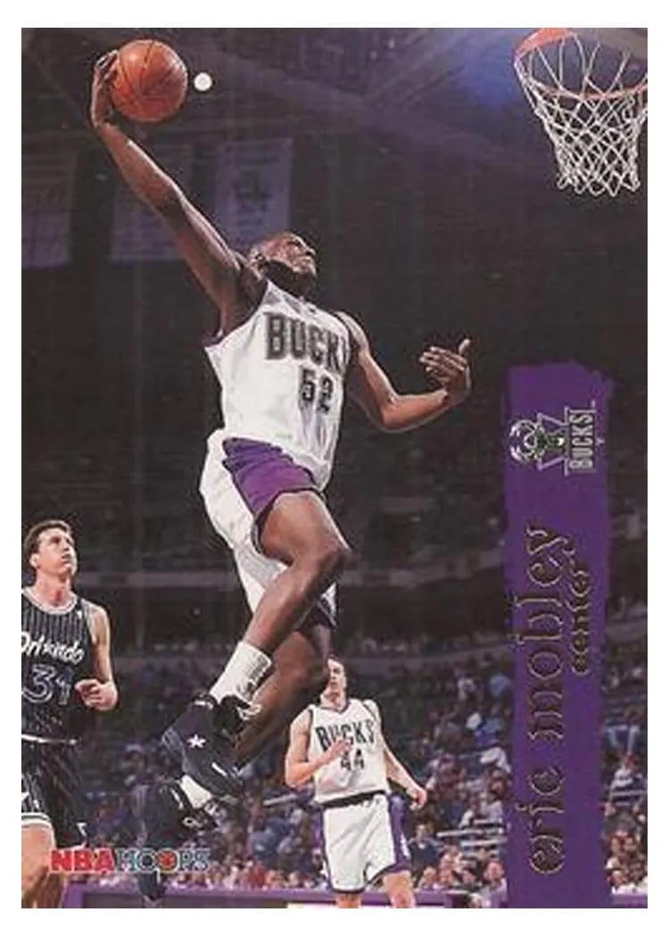 1995 Hoops Eric Mobley #92 card