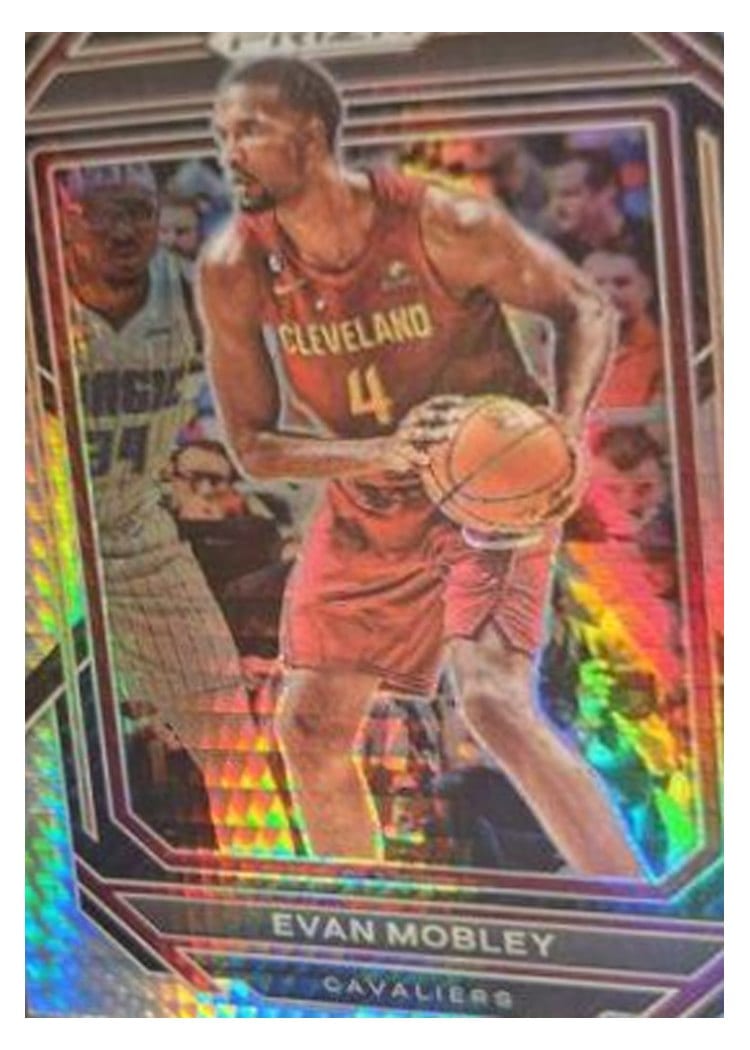 2022-23 Panini Prizm Base Set Evan Mobley #81 card