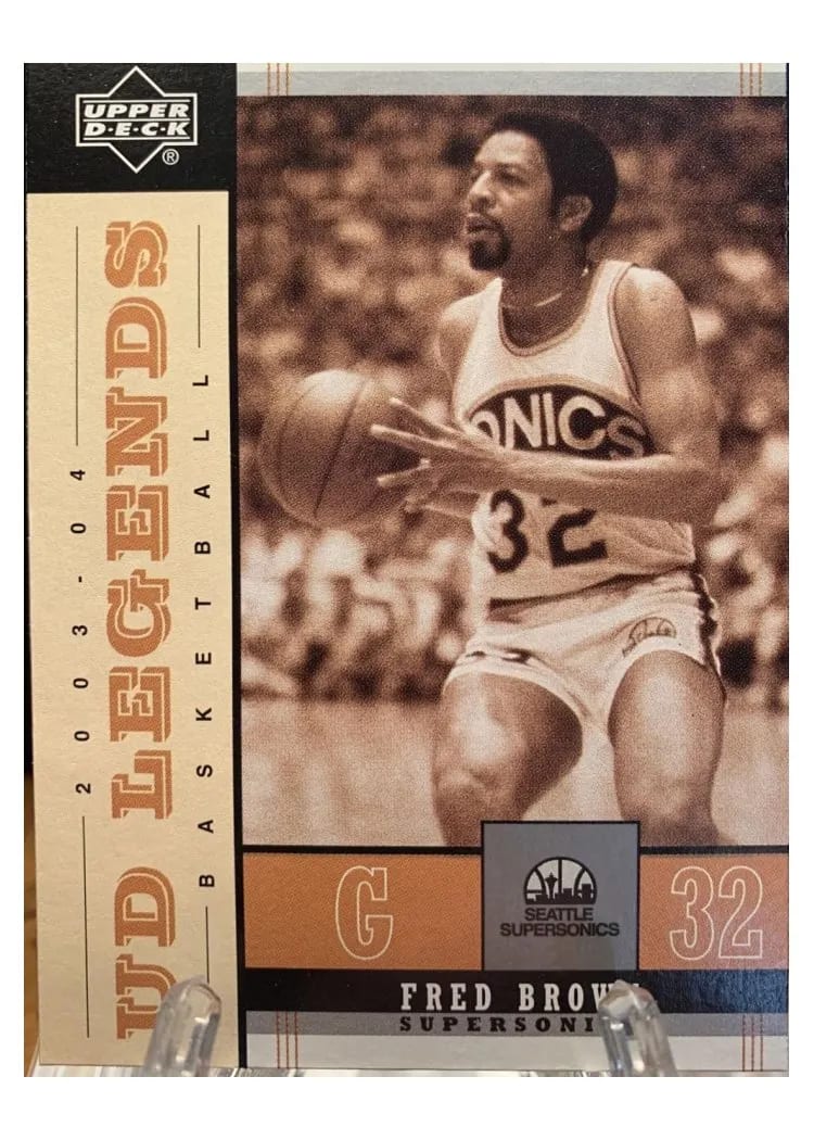 2003 Upper Deck Legends Throwback Fred Brown #82 card
