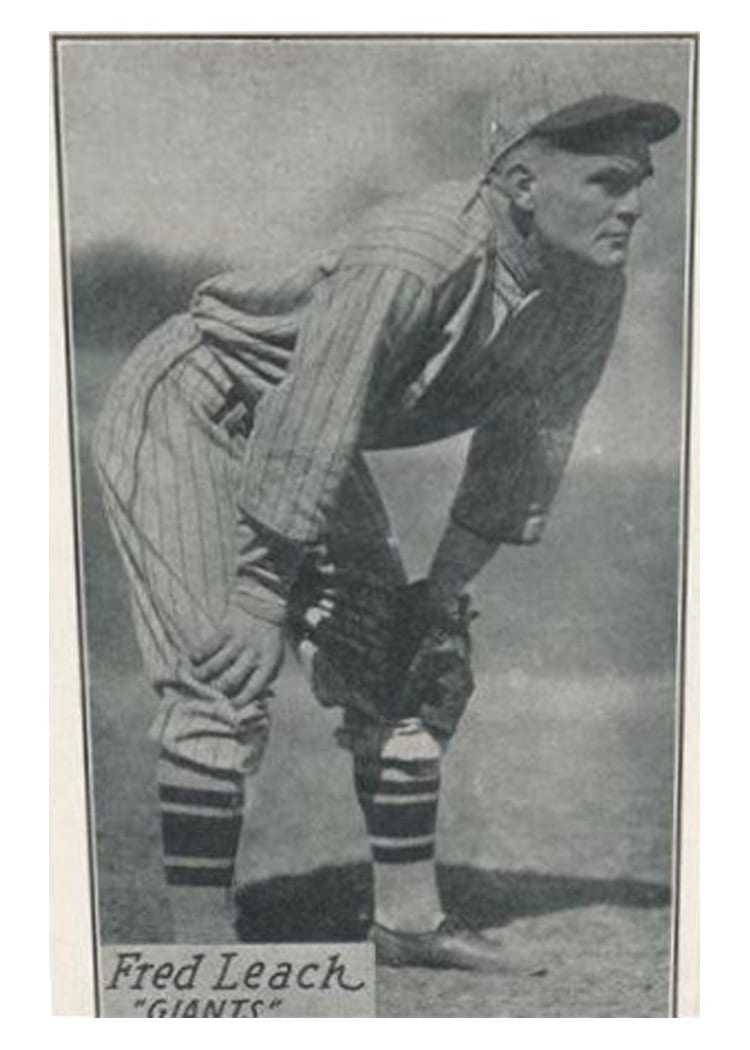 1929 R315 Fred Leach card