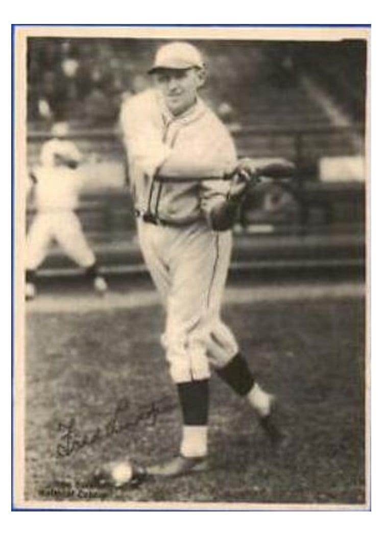 1929 R316 Kashin Publications Fred Lindstrom card