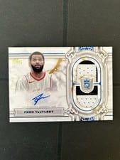 2023-24 Topps Royalty Regalia Relic Signatures Fred VanVleet #RRS-FV card