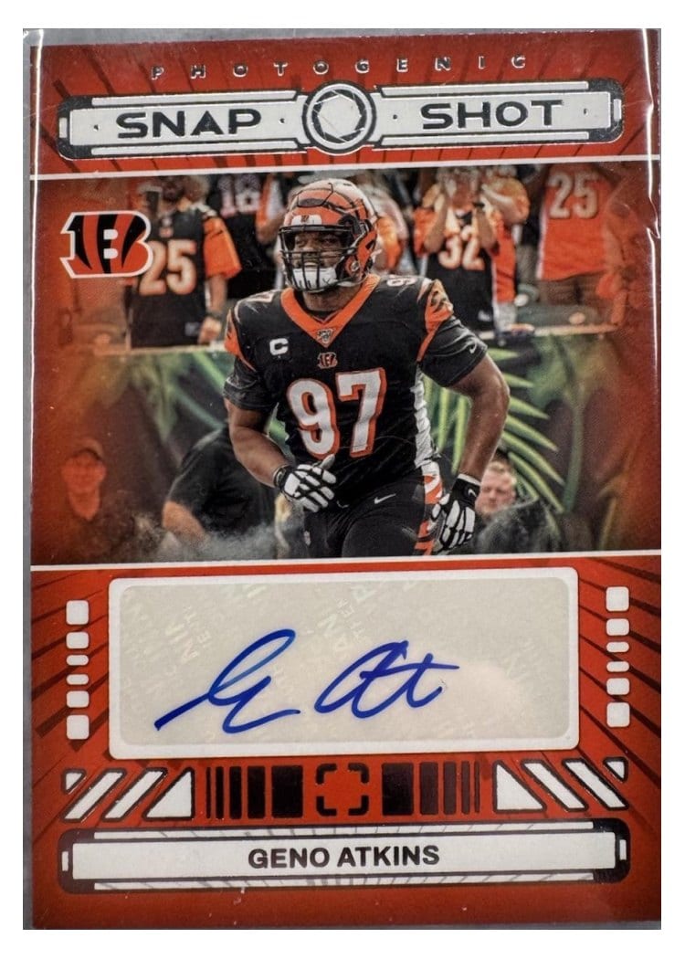 2024 Panini Photogenic Snapshots Autographs Geno Atkins #SSA-GAT card