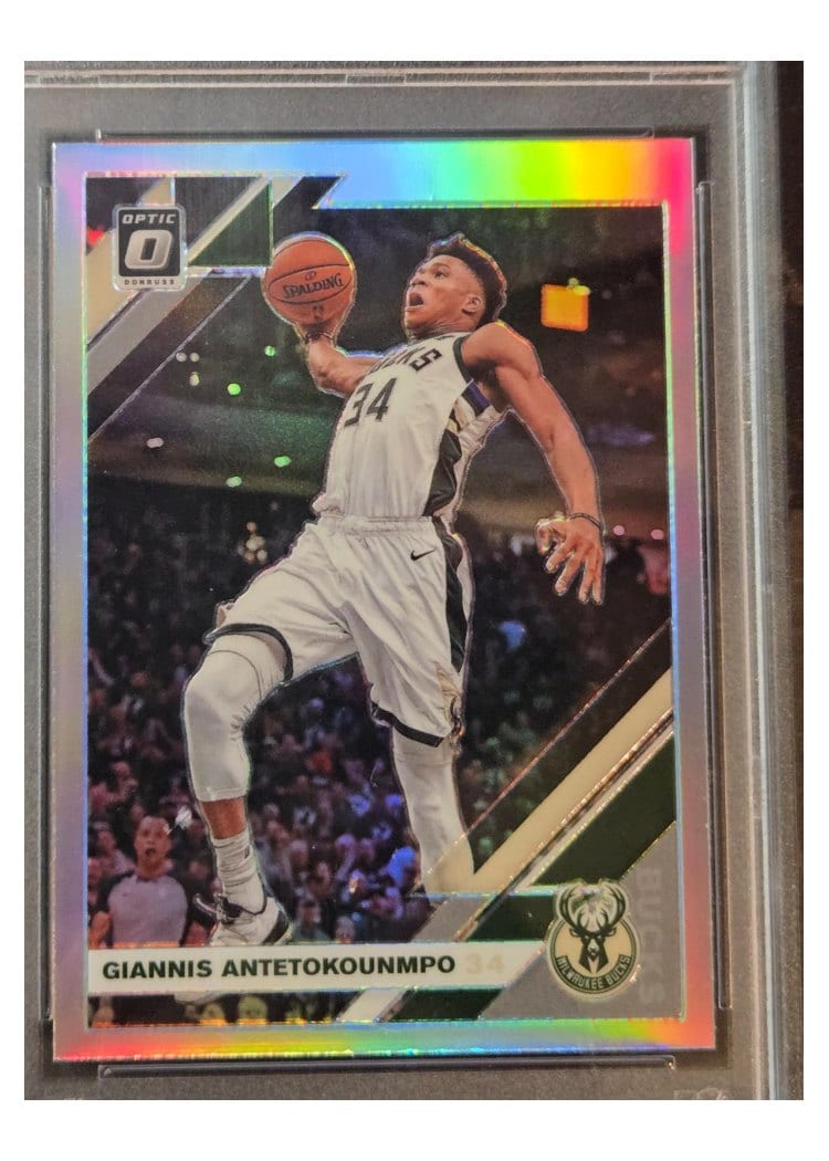 2019-20 Donruss Optic Base Set Giannis Antetokounmpo #81 card