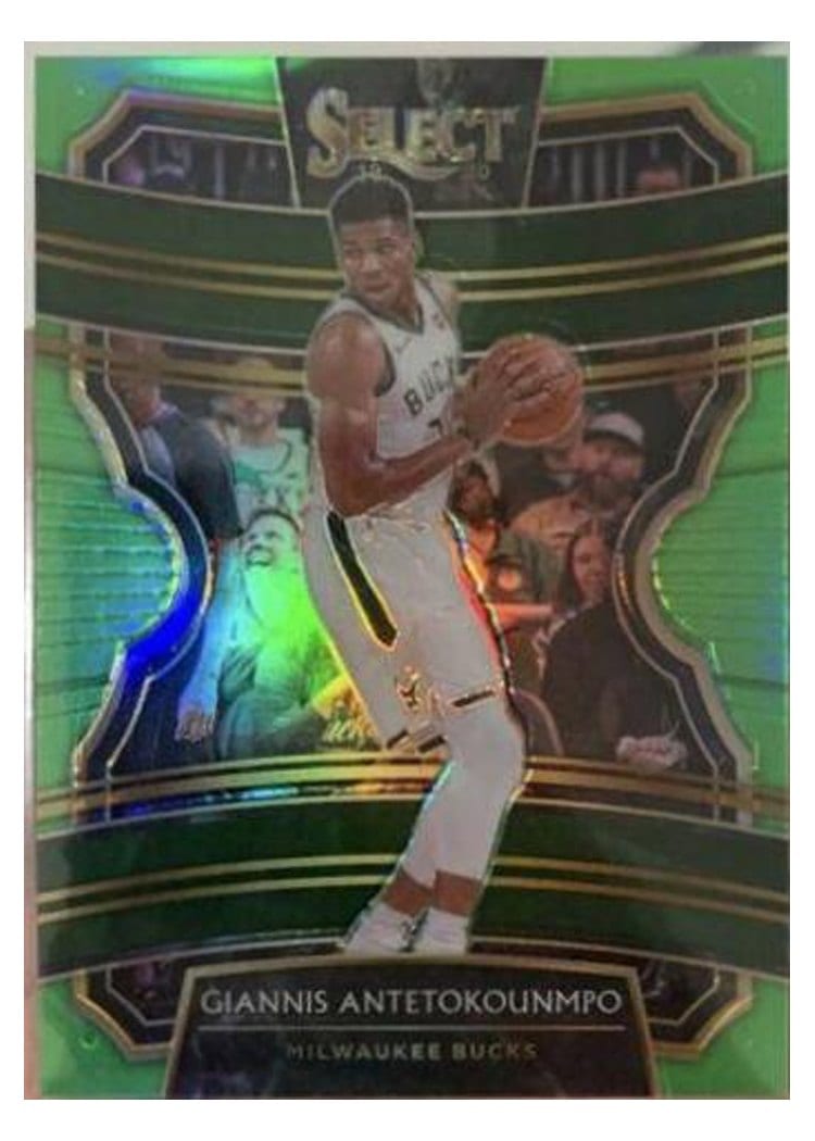 2019-20 Panini Select Base Set Giannis Antetokounmpo #22 card
