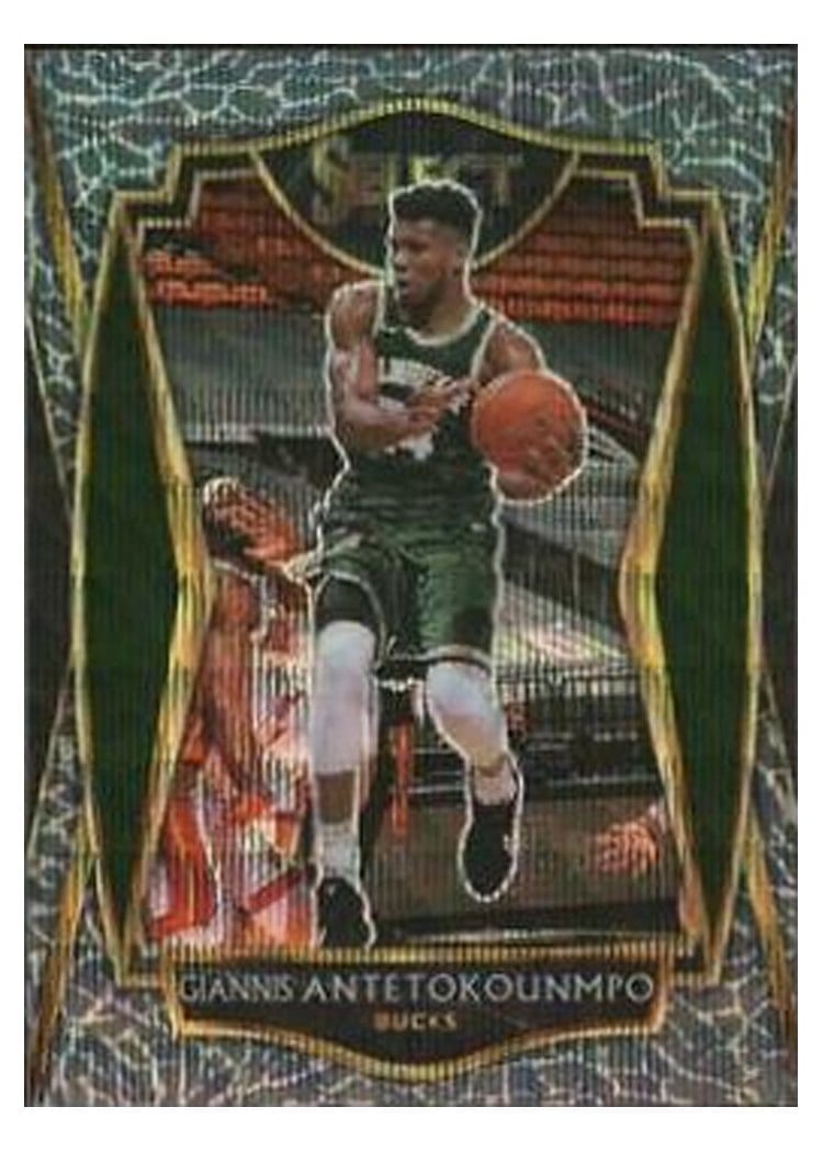2020-21 Panini Select Base Set Giannis Antetokounmpo #117 card