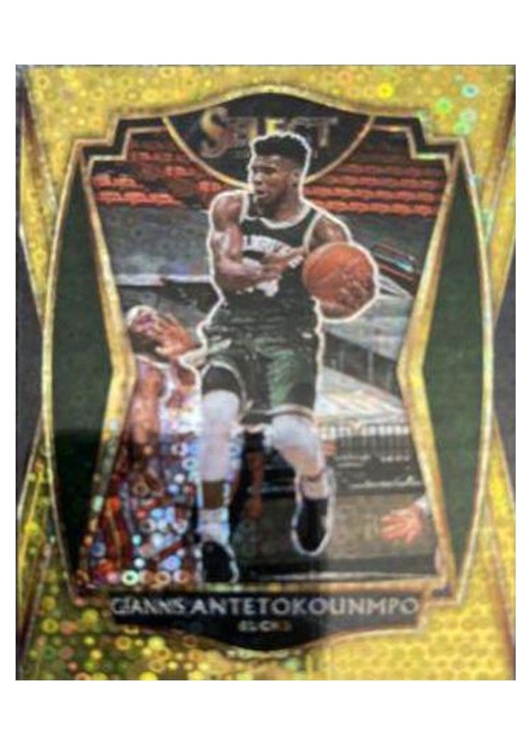 2020-21 Panini Select Base Set Giannis Antetokounmpo #117 card