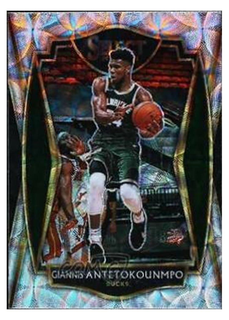2020-21 Panini Select Base Set Giannis Antetokounmpo #117 card