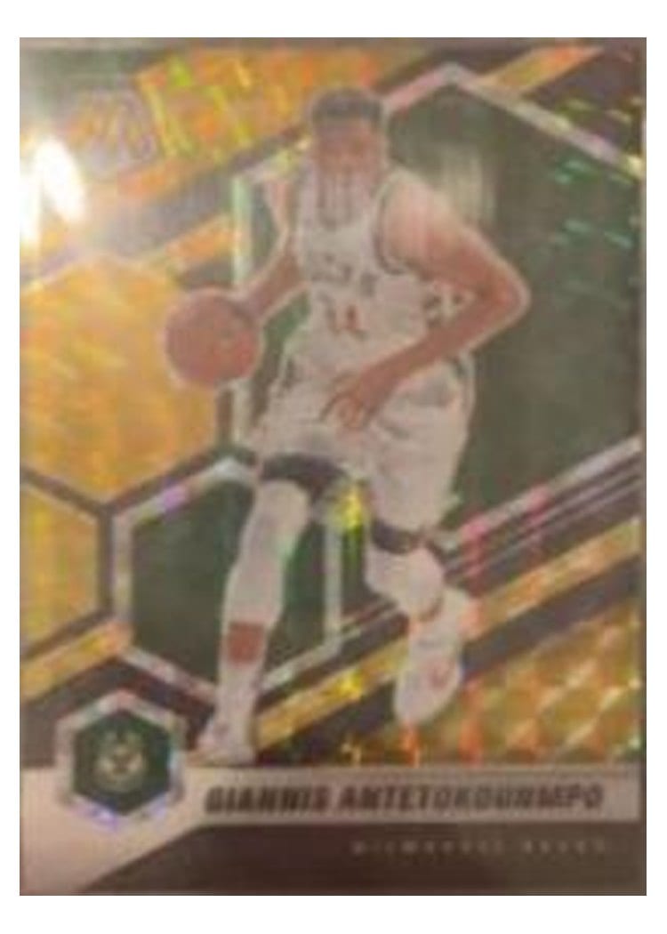 2020 Panini Mosaic Giannis Antetokounmpo #80 card
