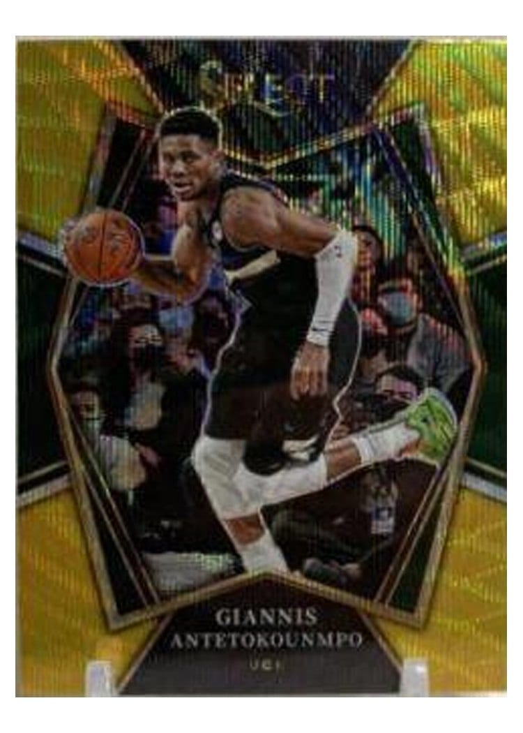 2021-22 Panini Select Base Set Giannis Antetokounmpo #140 card