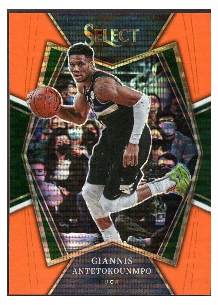 2021-22 Panini Select Base Set Giannis Antetokounmpo #140 card