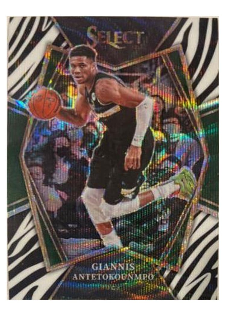 2021-22 Panini Select Base Set Giannis Antetokounmpo #140 card