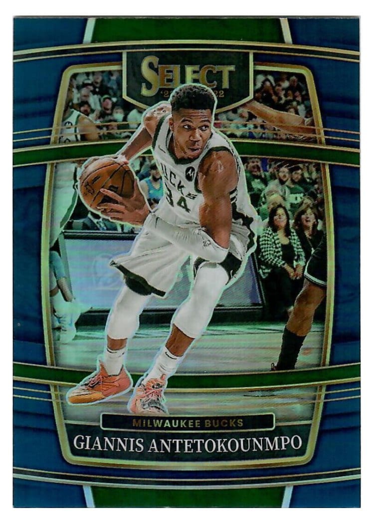 2021-22 Panini Select Base Set Giannis Antetokounmpo #35 card