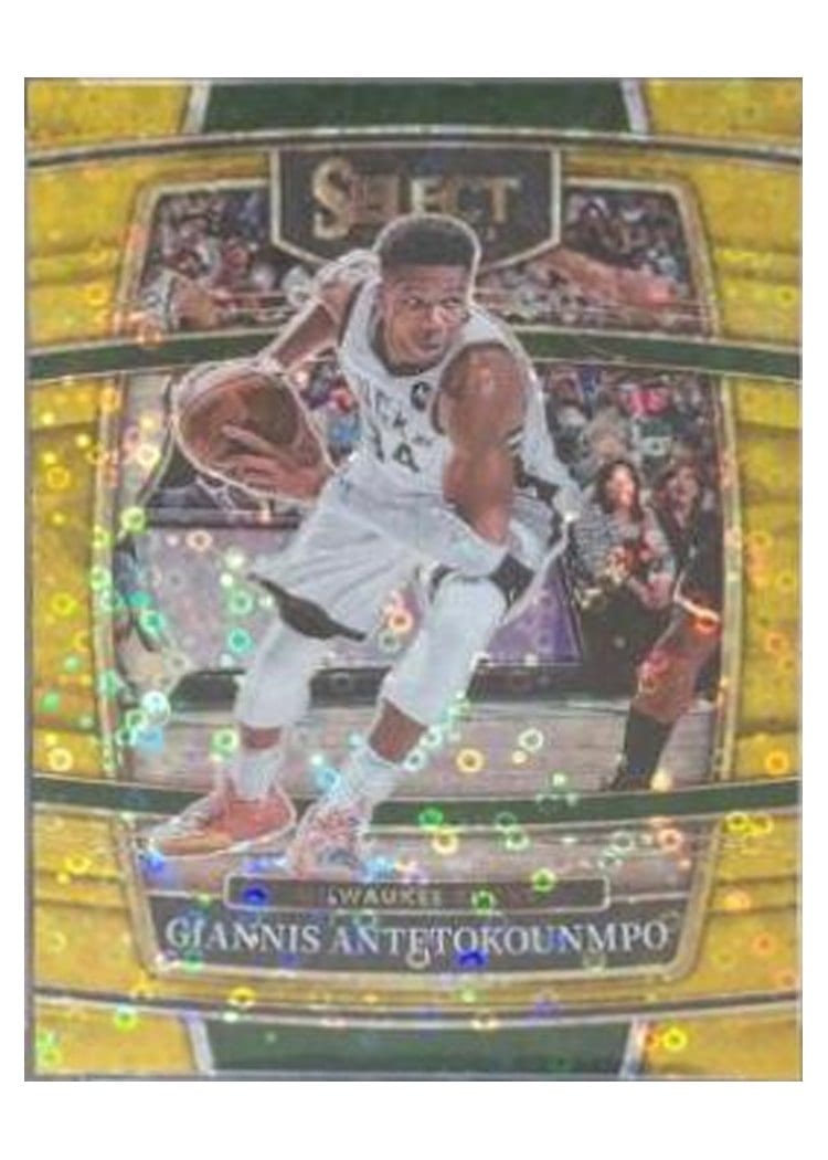 2021-22 Panini Select Base Set Giannis Antetokounmpo #35 card