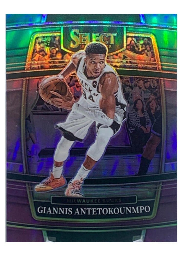 2021-22 Panini Select Base Set Giannis Antetokounmpo #35 card