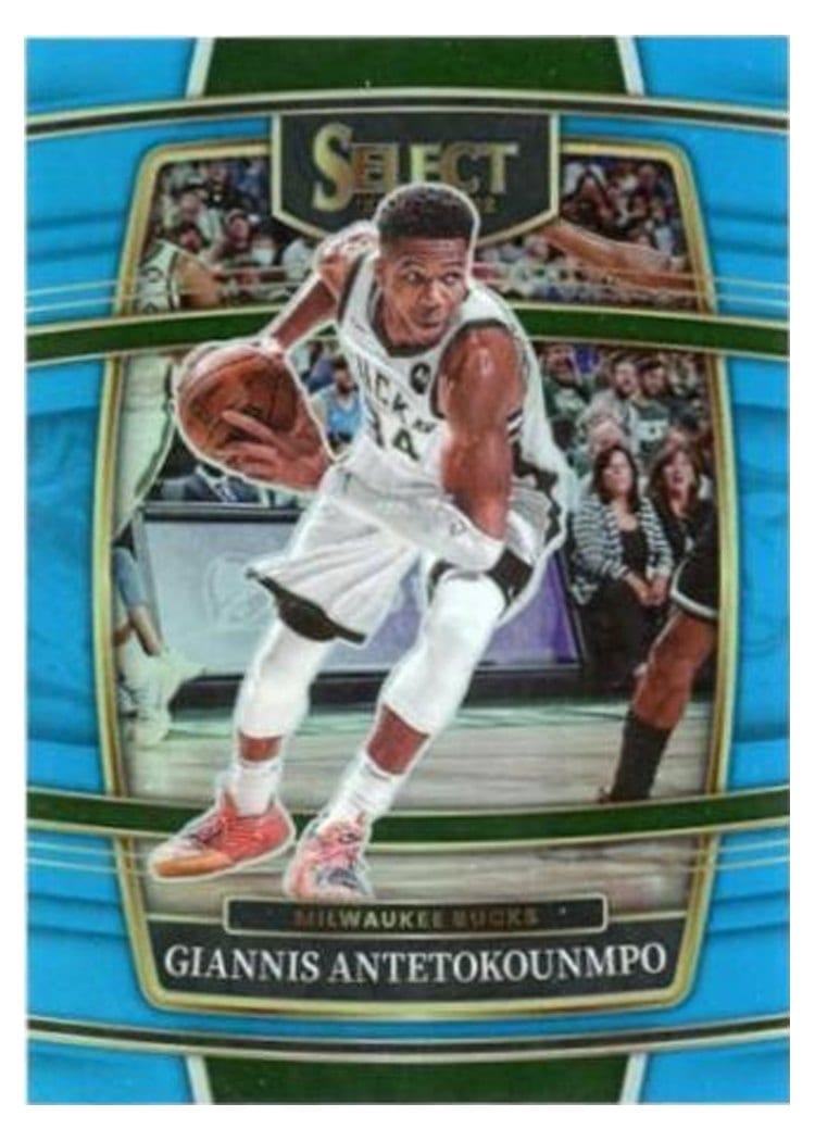 2021-22 Panini Select Base Set Giannis Antetokounmpo #35 card