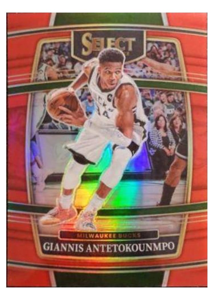2021-22 Panini Select Base Set Giannis Antetokounmpo #35 card