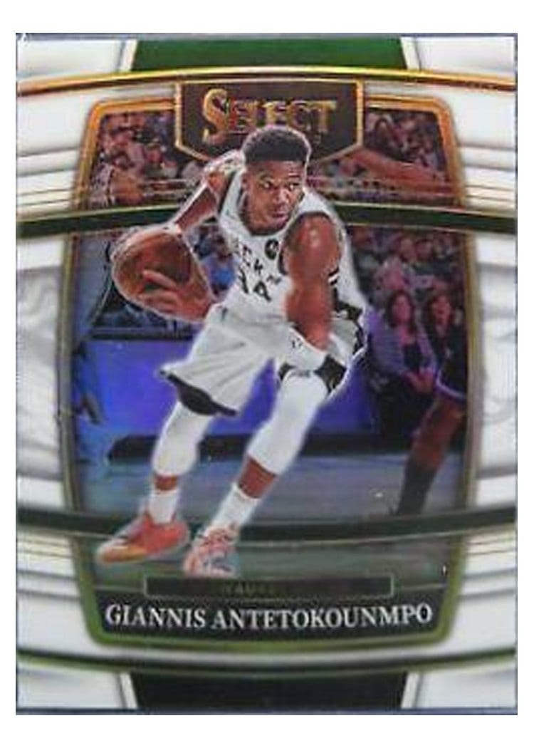 2021-22 Panini Select Base Set Giannis Antetokounmpo #35 card