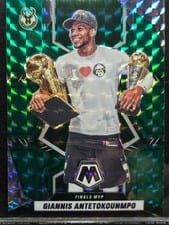 2021 Panini Mosaic Giannis Antetokounmpo #296 card