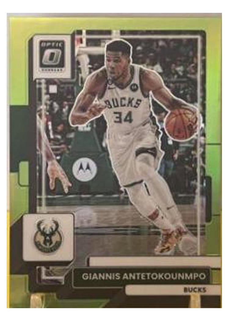 2022-23 Donruss Optic Base Set Giannis Antetokounmpo #75 card