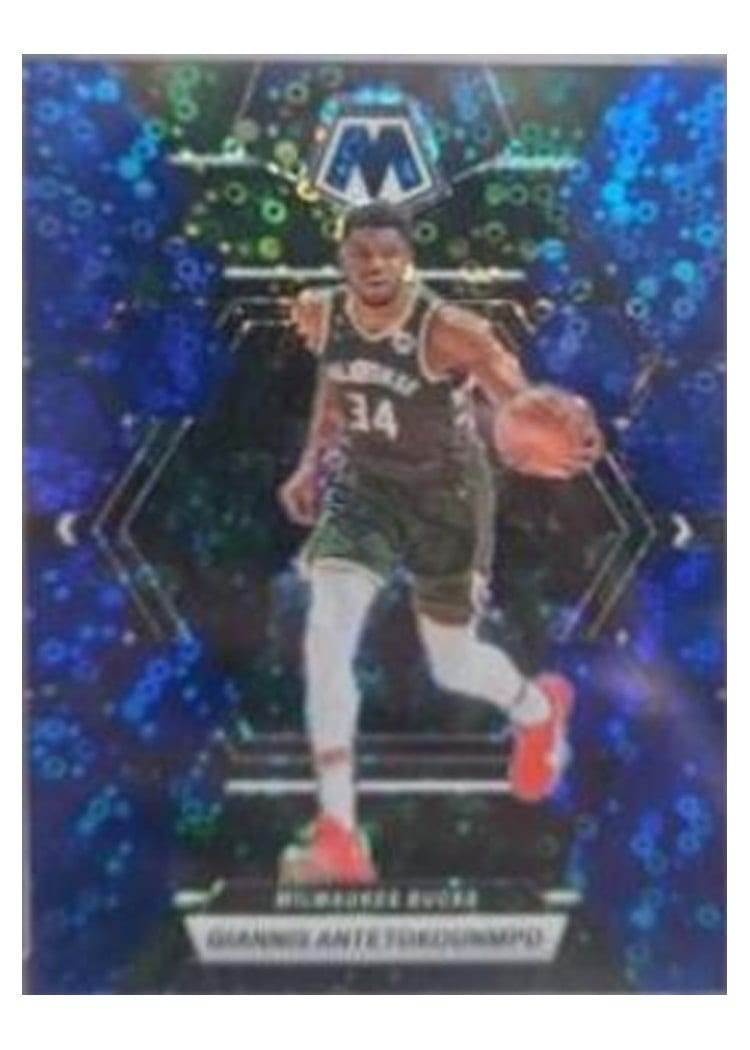 2022-23 Panini Mosaic Base Set Giannis Antetokounmpo #15 card