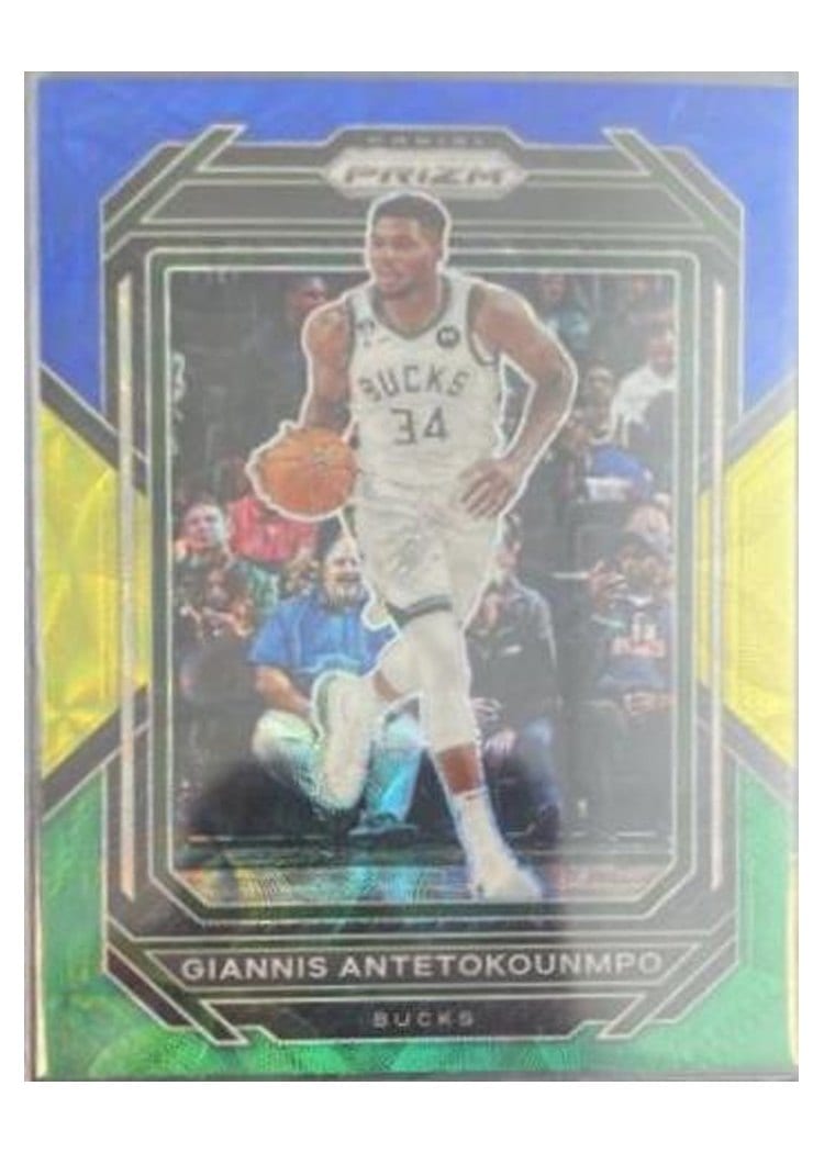 2022-23 Panini Prizm Base Set Giannis Antetokounmpo #96 card