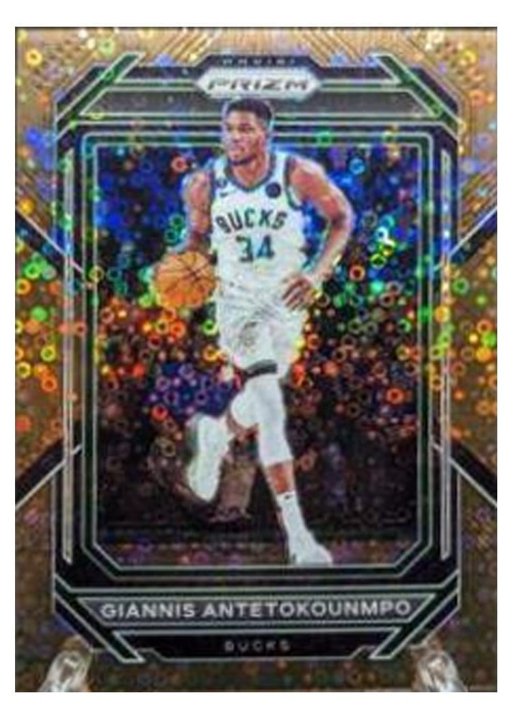 2022-23 Panini Prizm Base Set Giannis Antetokounmpo #96 card