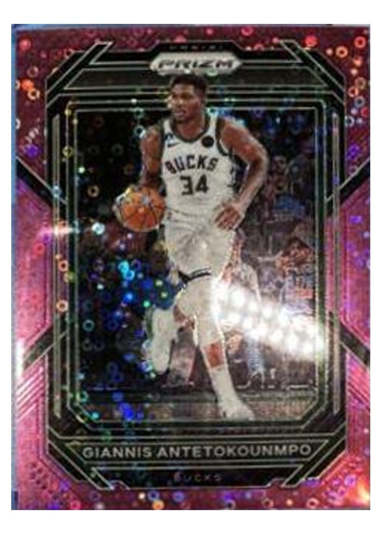 2022-23 Panini Prizm Base Set Giannis Antetokounmpo #96 card