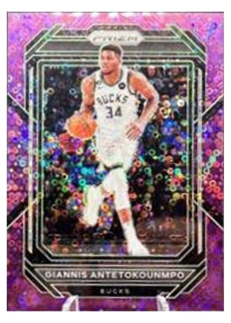 2022-23 Panini Prizm Base Set Giannis Antetokounmpo #96 card