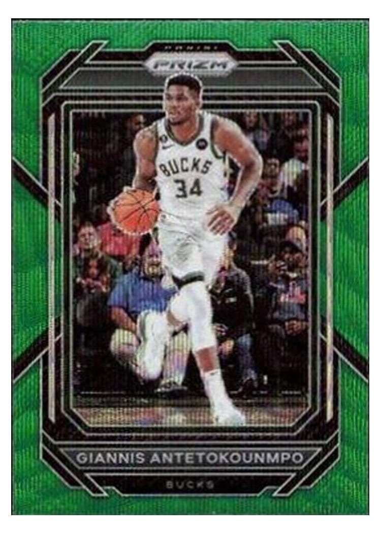 2022-23 Panini Prizm Base Set Giannis Antetokounmpo #96 card