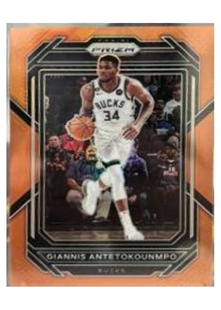 2022-23 Panini Prizm Base Set Giannis Antetokounmpo #96 card