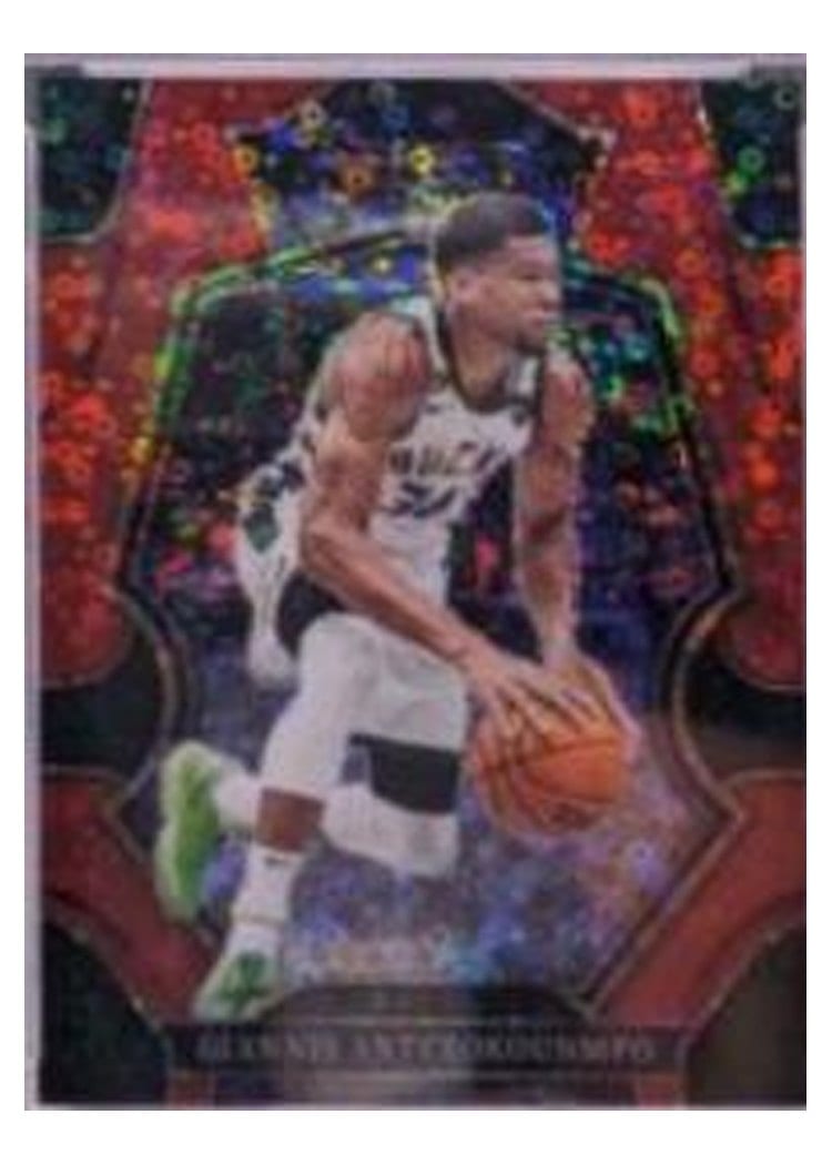 2022-23 Panini Select Base Set Giannis Antetokounmpo #161 card